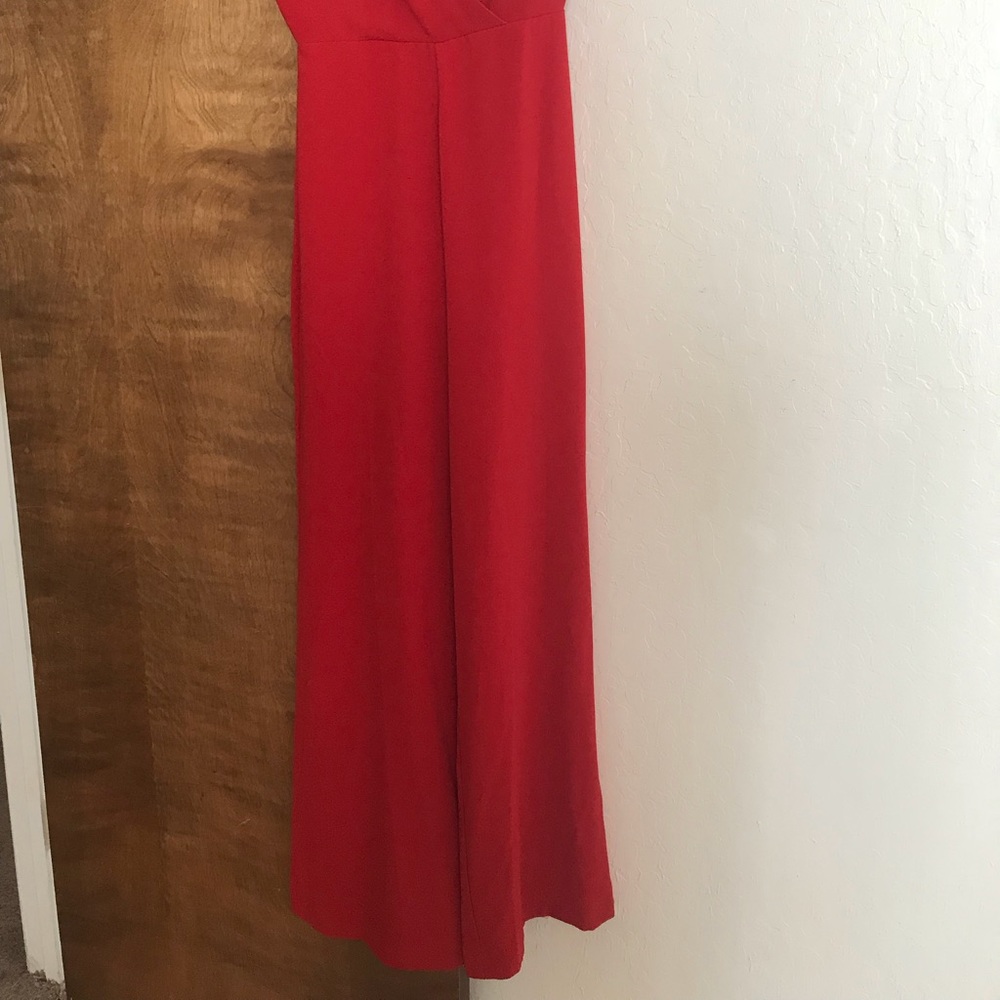 Red open back jumpsuit - Picture 3 of 7